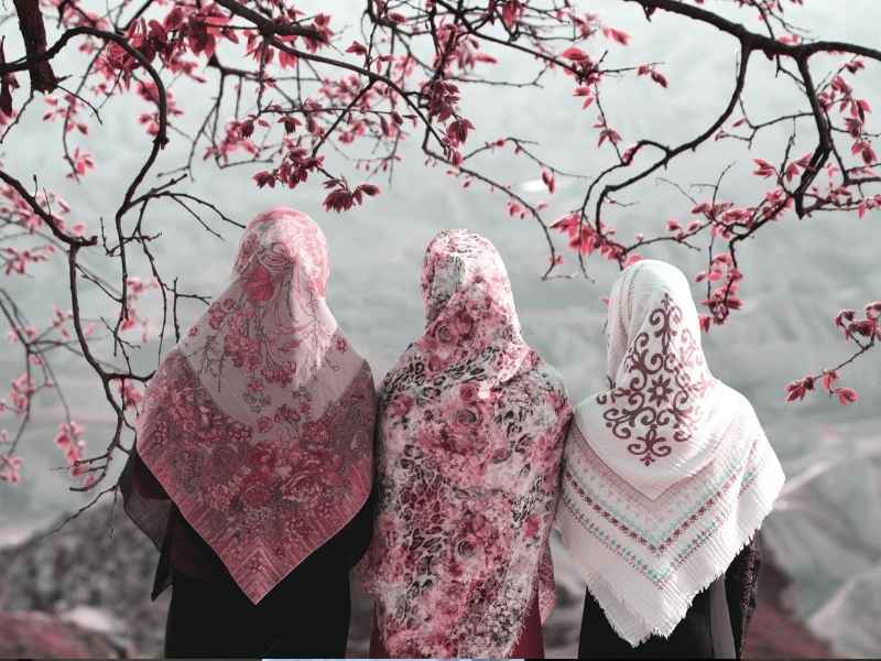 Keunggulan Desain Kerudung Printing Dibandingkan Motif Konvensional